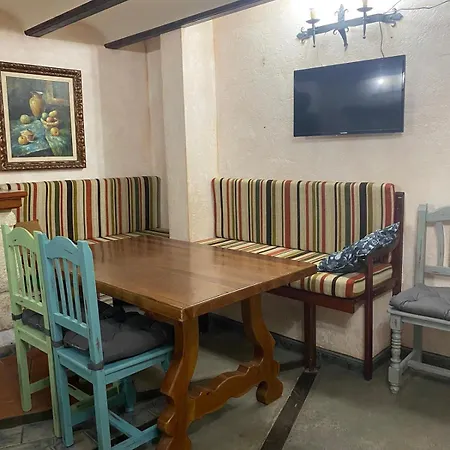 Casa Victoria * Hinojosa de Jarque